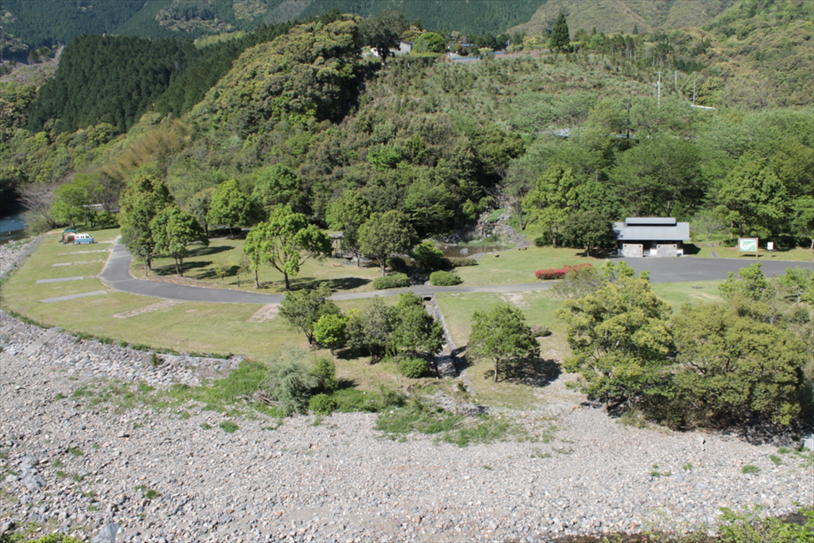 日平公園キャンプ場