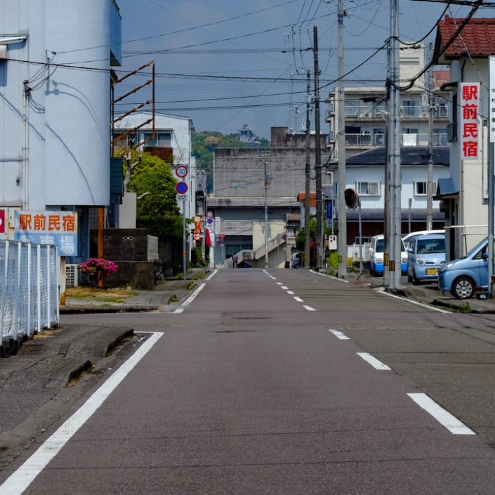 右山からお城が見える場所の写真