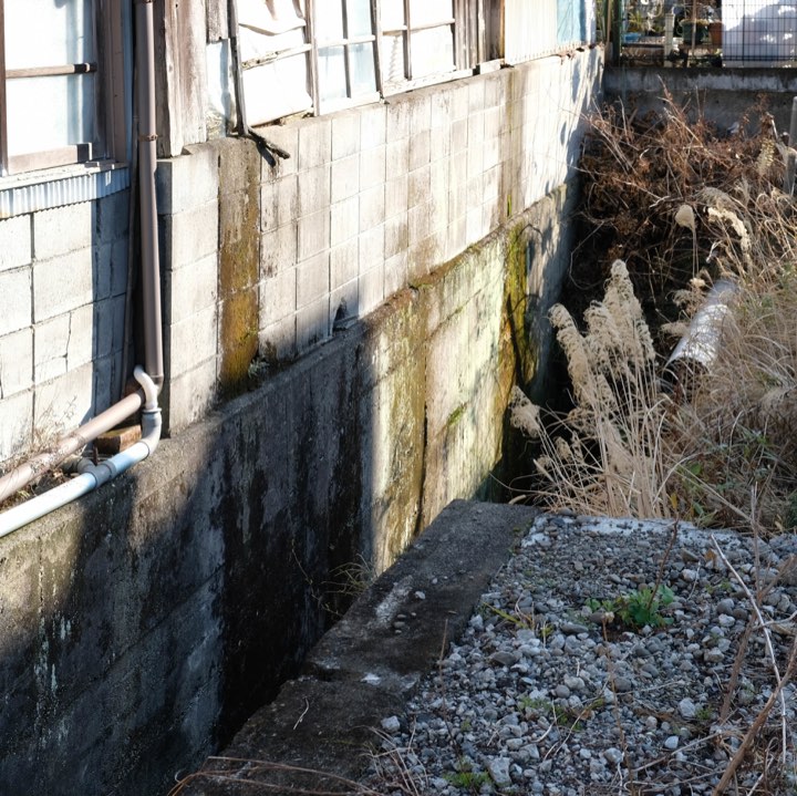 桜町の水路の写真